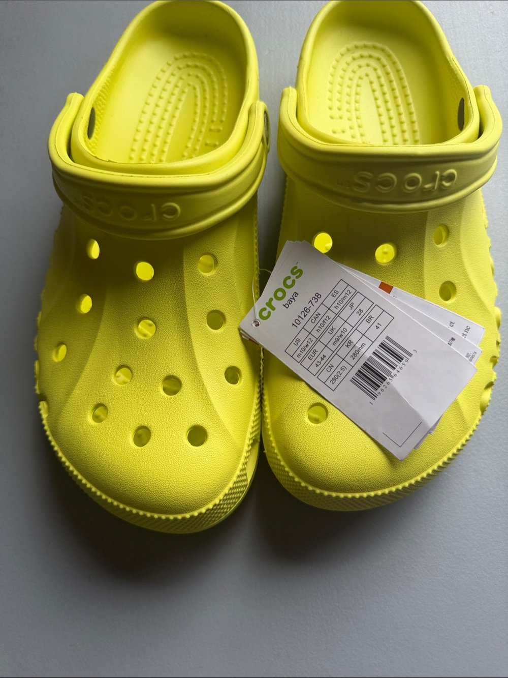 CROCS Men’s Classic Clog — Bright Yellow